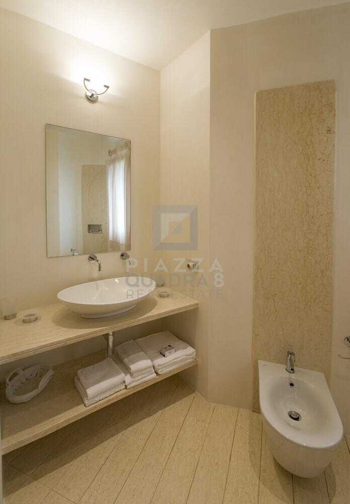 076 bagno torre