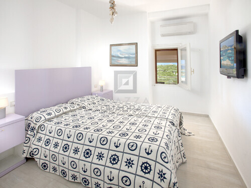 bedroom2