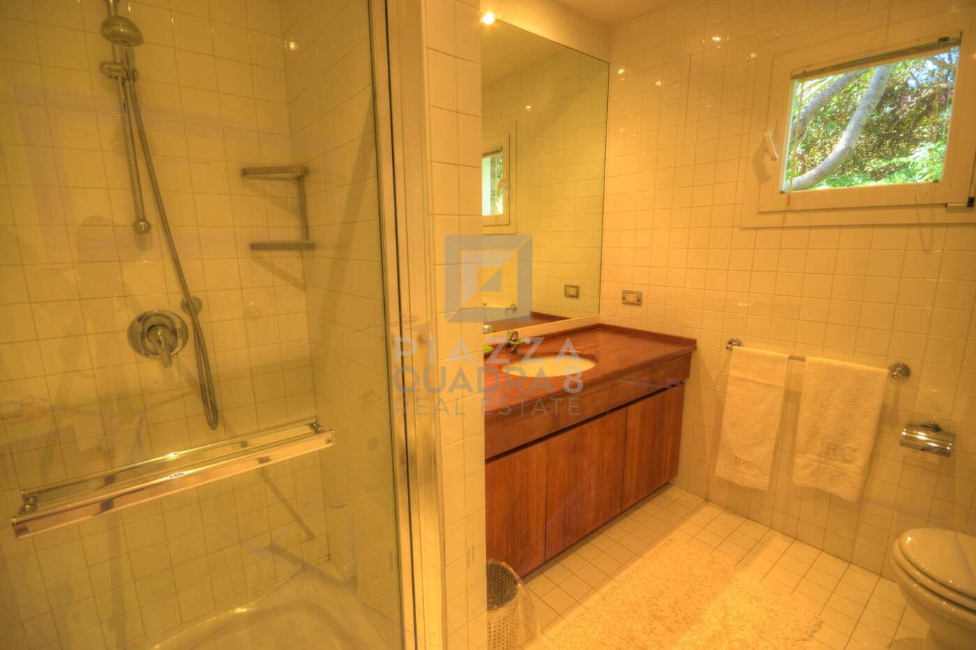 Bagno 2 camera sopra