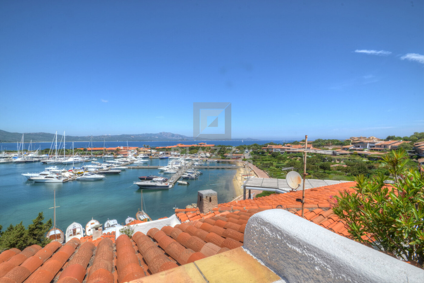 DSC_0155_6_7_8_9_tonemapped
