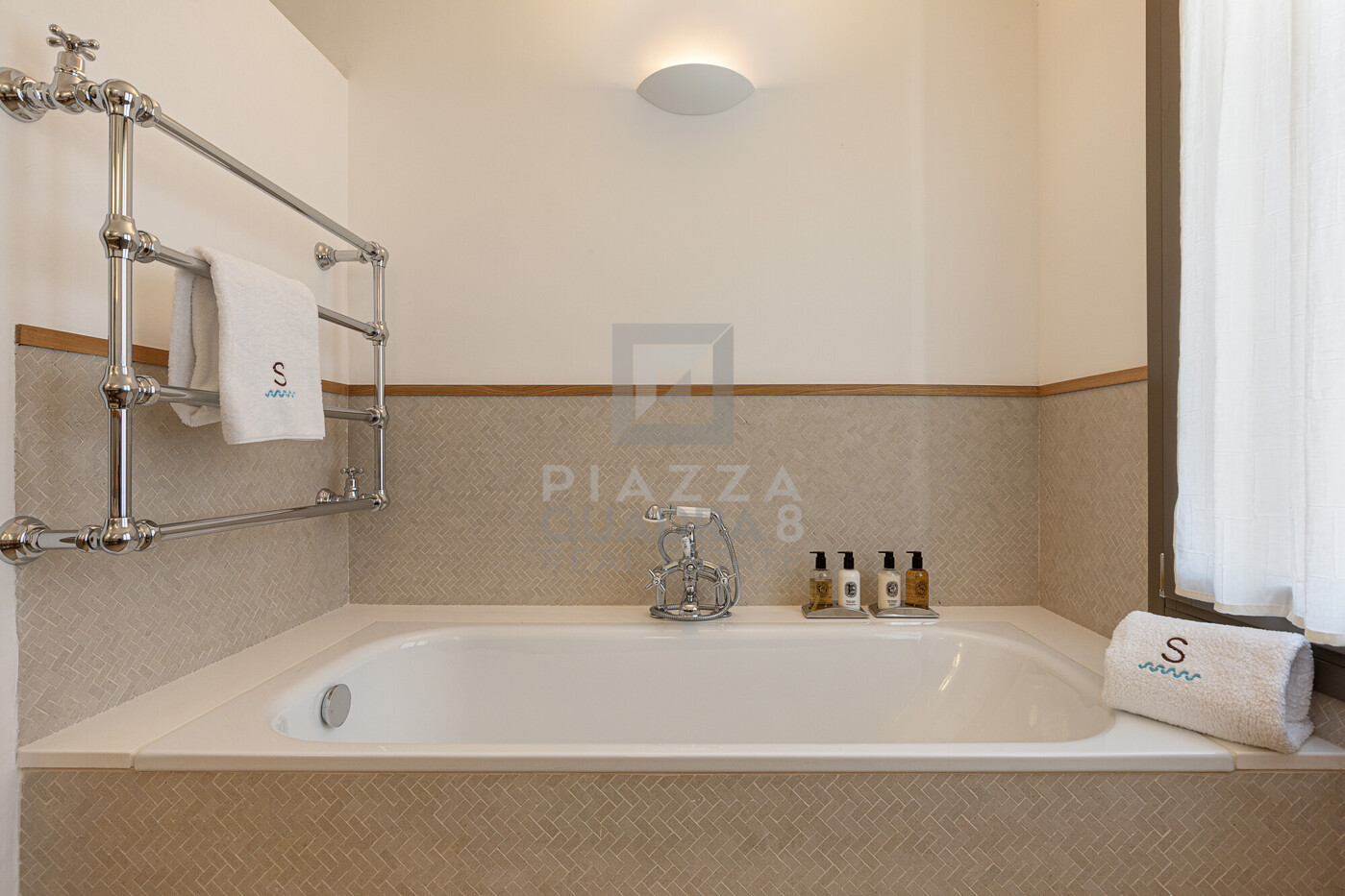 BATHROOM 3 A 