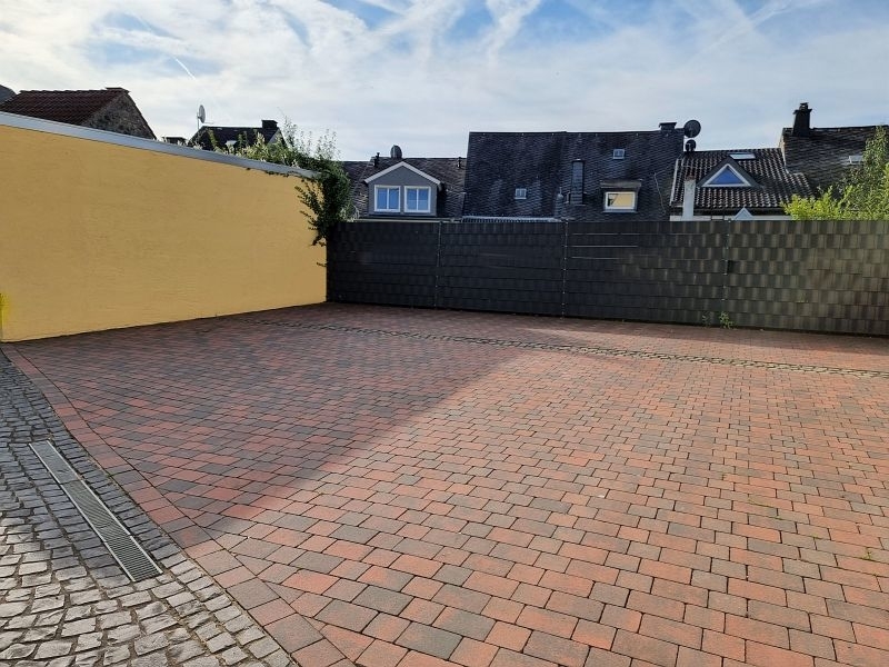 Parkplatz 1