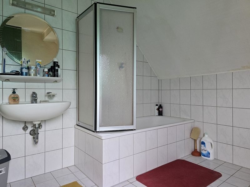 Bad Dachgeschoss