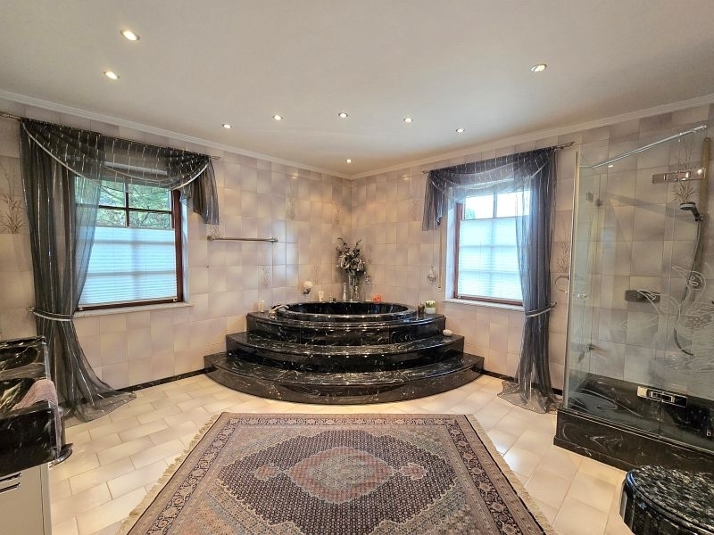 Badezimmer mit Badewanne Eltern
