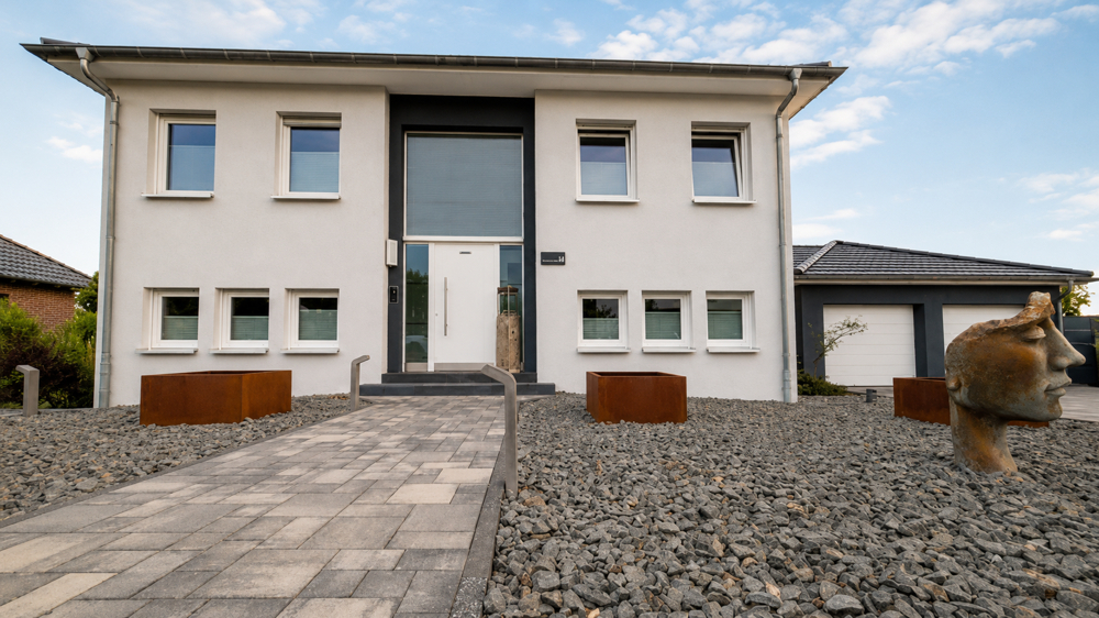 Modernes Familiendomizil mit repräsentativer Architektur