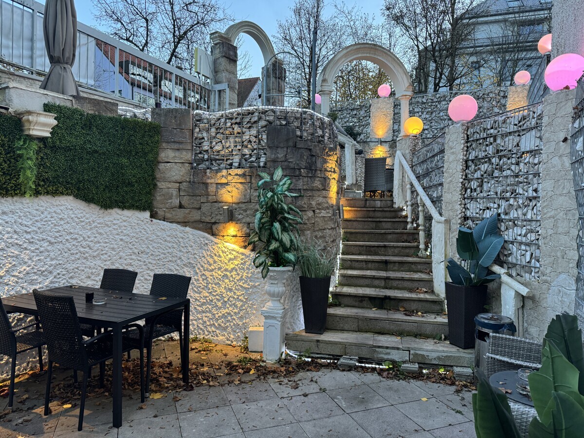 gastgewerbe Planegg - PINNA REAL ESTATE: Restaurant mit wunderschöner Aufteilung und Terrasse - Shisha Bar möglich