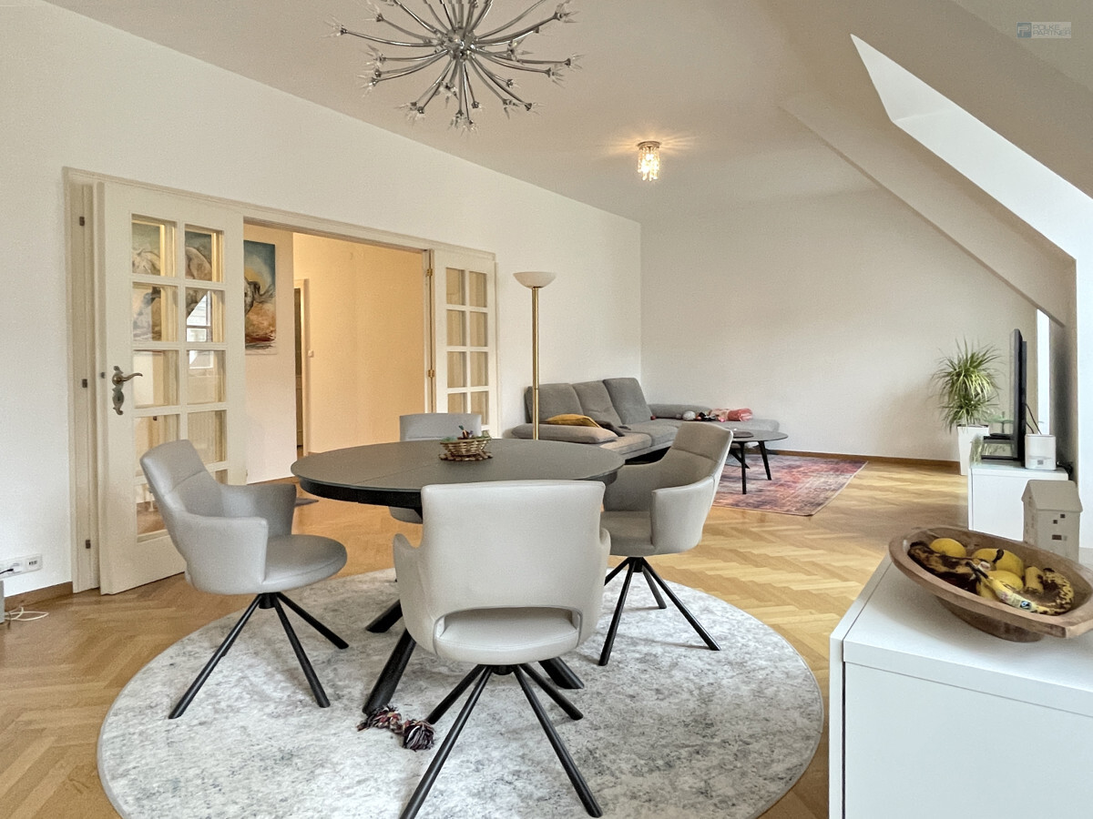 Wohnzimmer a