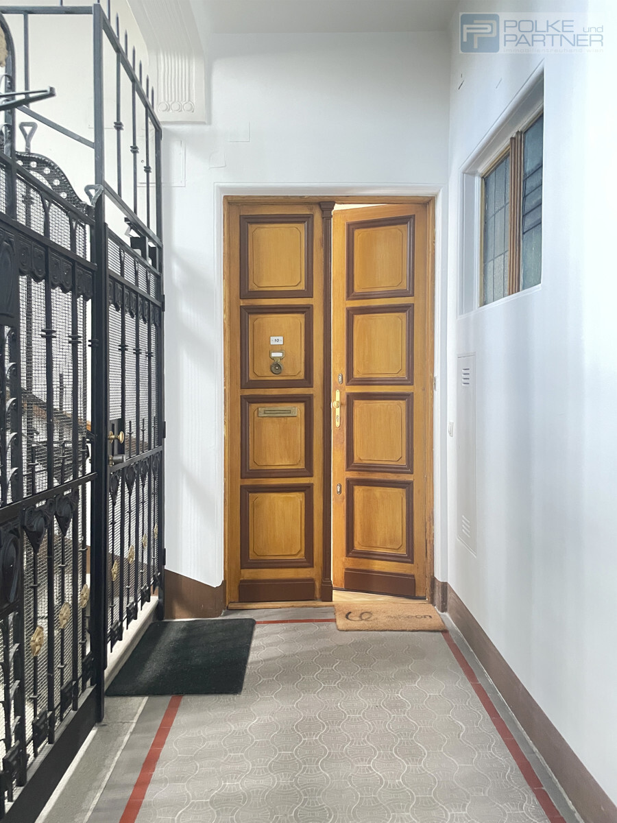 Wohnungseingangstüre