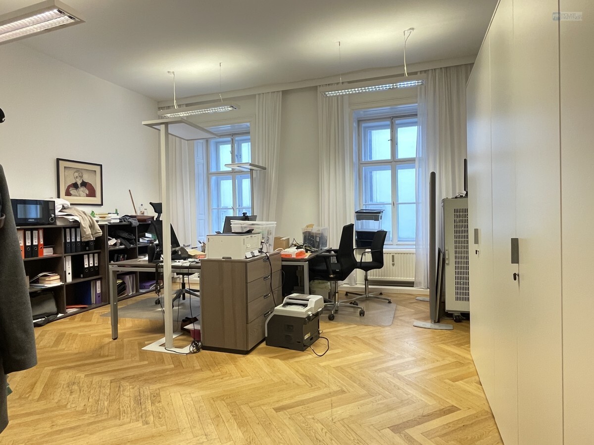 Büro 3