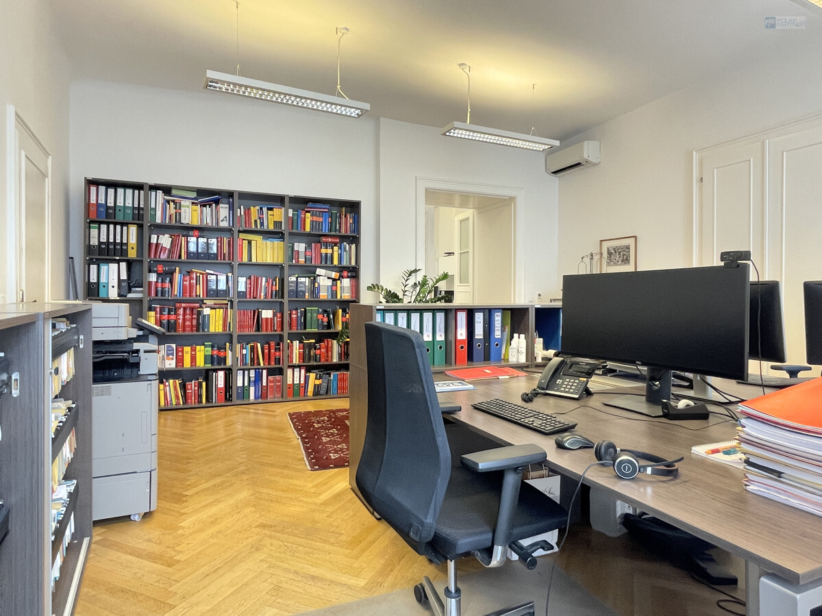 Büro 1