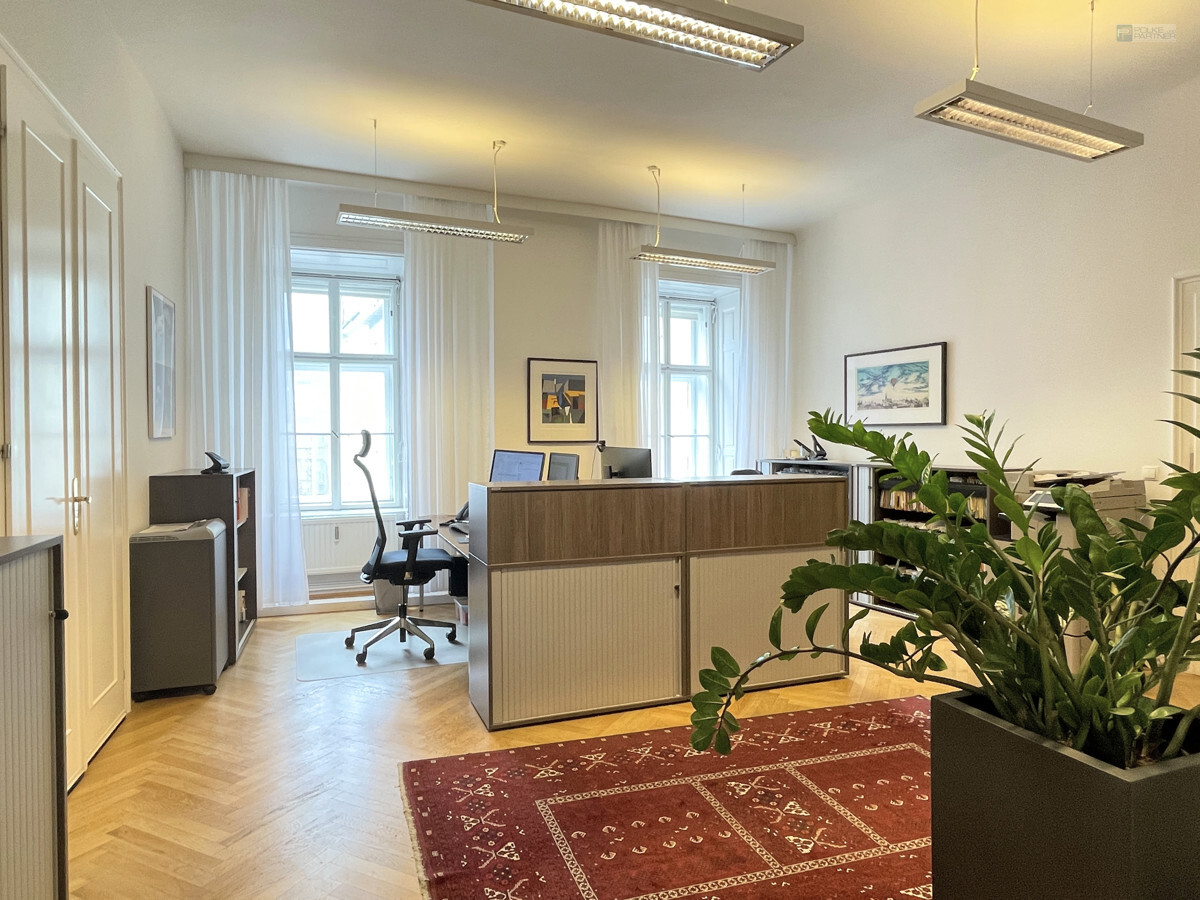 Büro 1