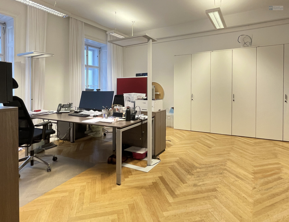 Büro 3