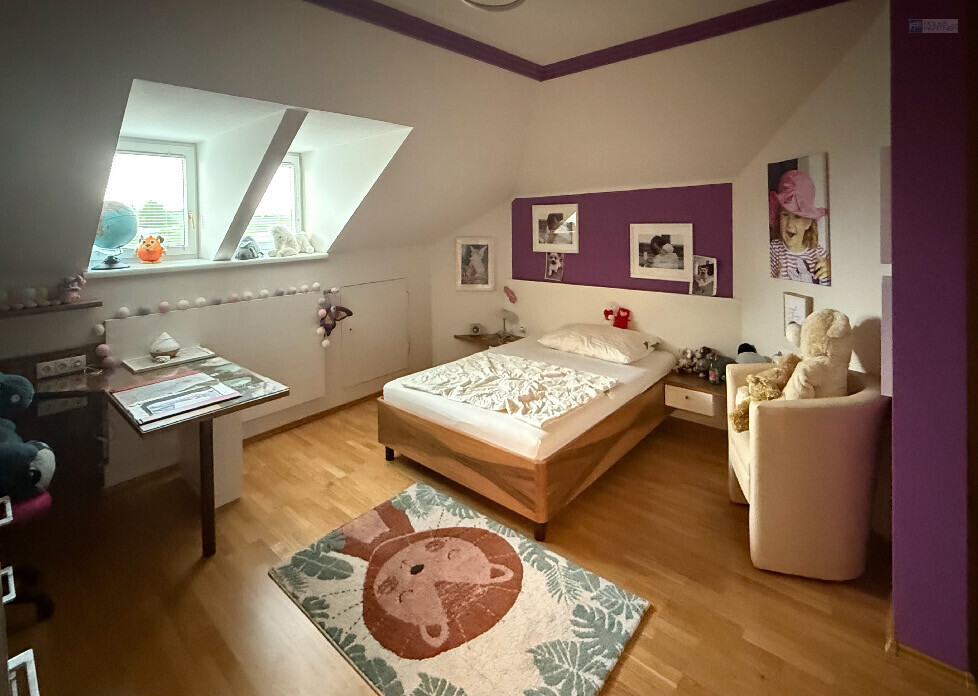 Schlafzimmer 2