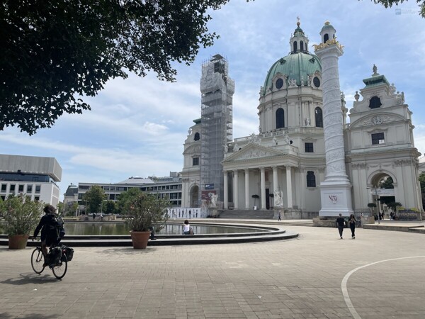Karlsplatz