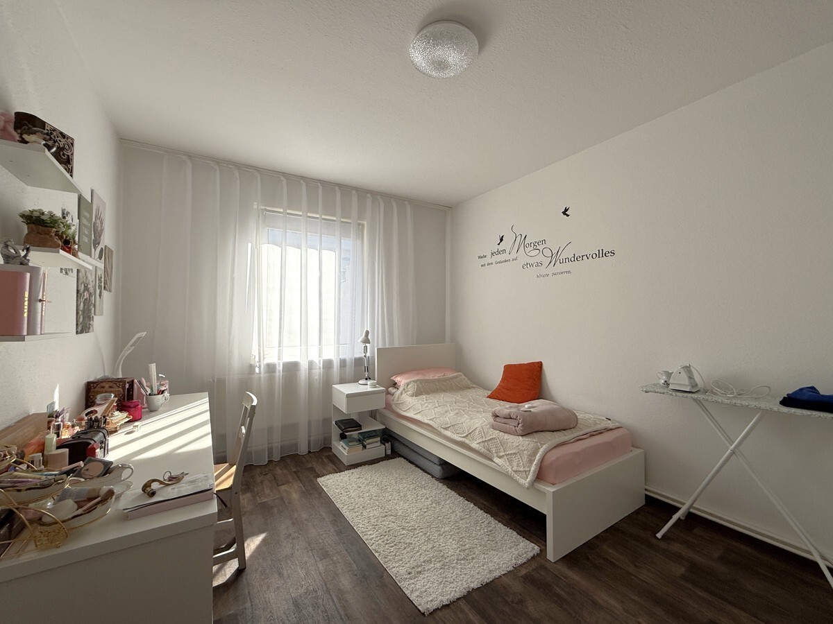 Bremerhaven-Mitte // 4,5-Zimmer-Wohnung im Zentrum - Photo 5