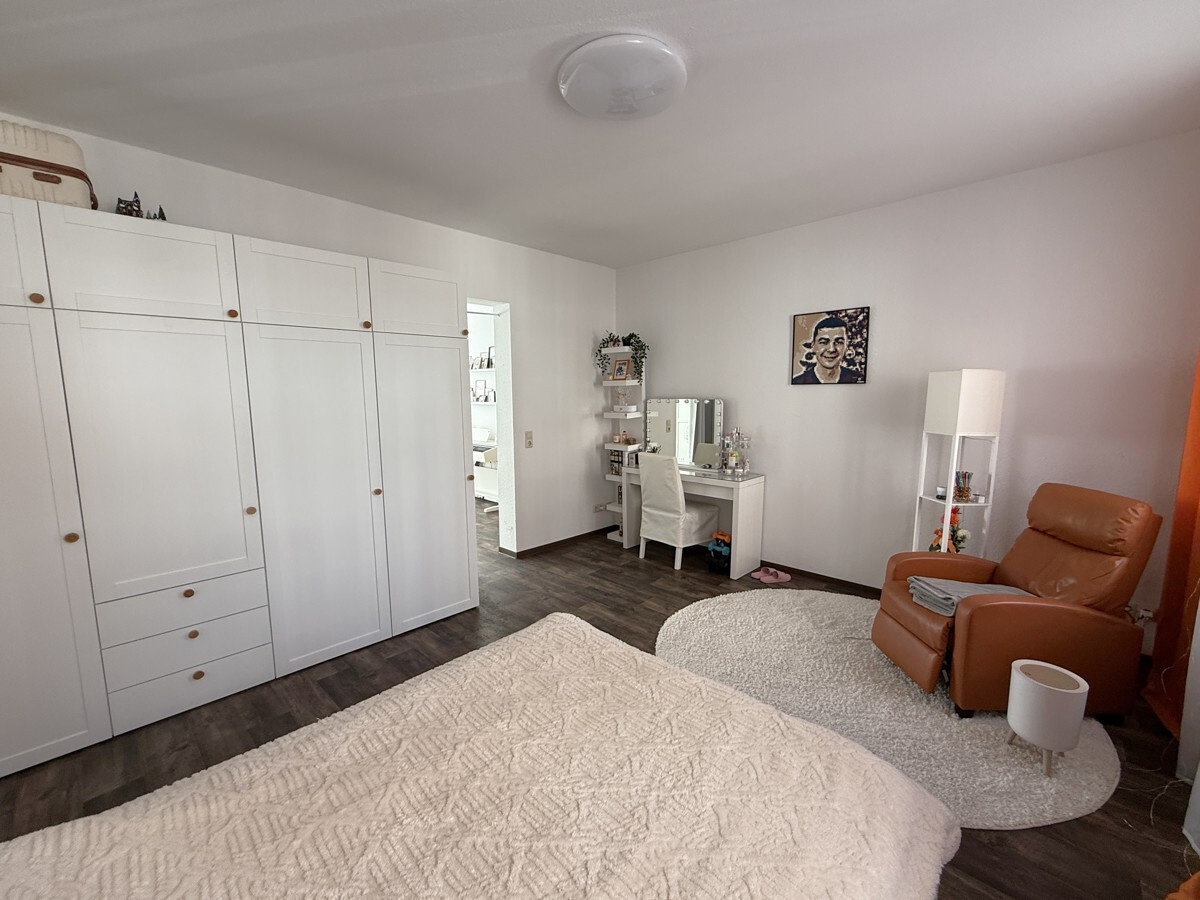 Bremerhaven-Mitte // 4,5-Zimmer-Wohnung im Zentrum - Photo 2