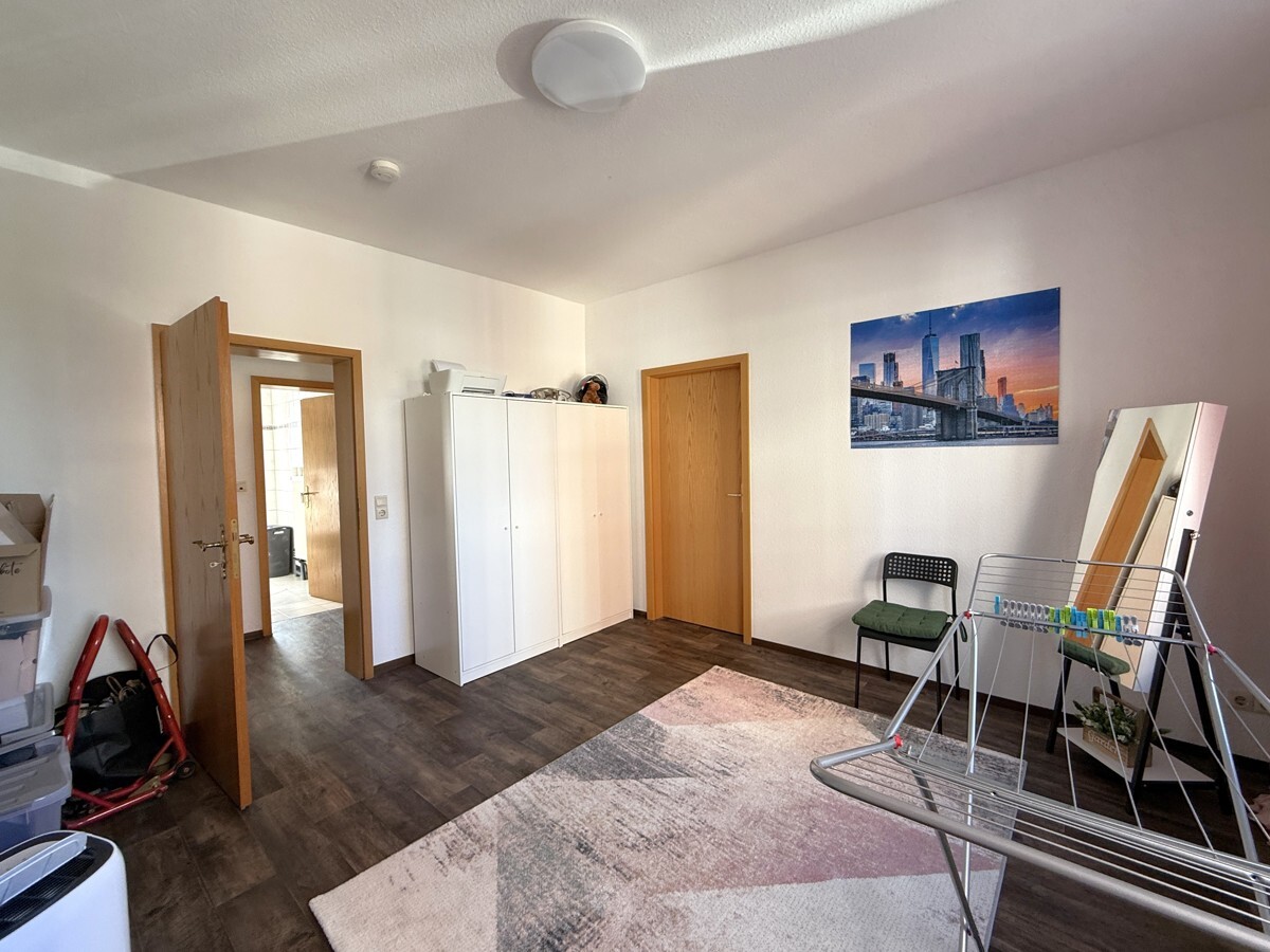 Bremerhaven-Mitte // 4,5-Zimmer-Wohnung im Zentrum - Photo 4