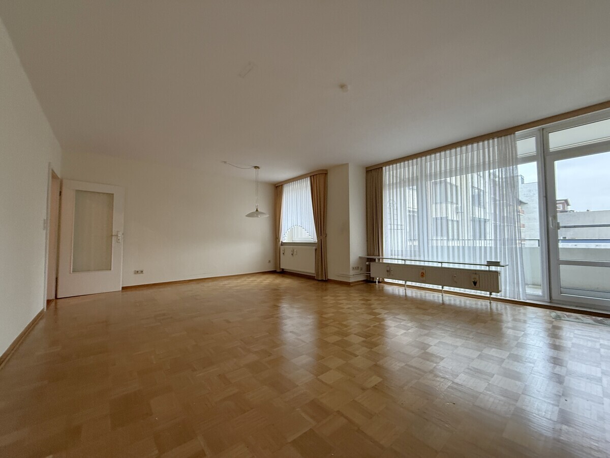 Bremerhaven - Zentrum // 2-Zimmer-Wohnung in der Innenstadt mit Aufzug - Foto 1