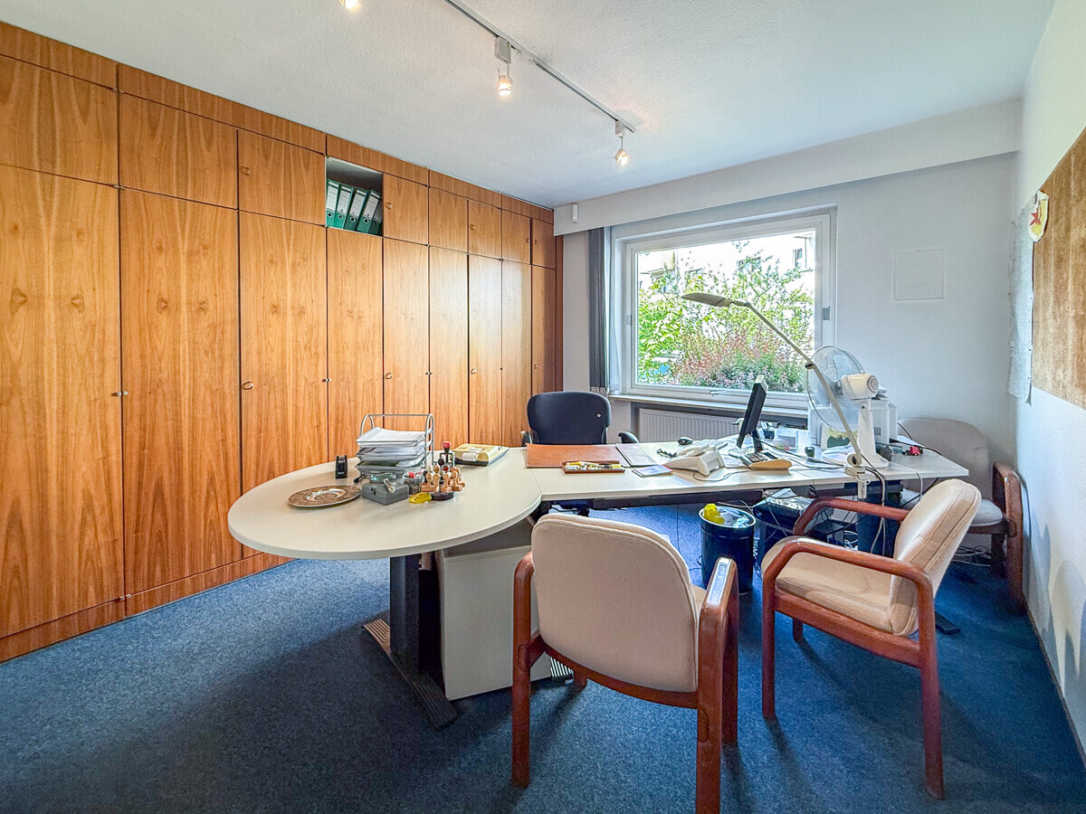 Büro II