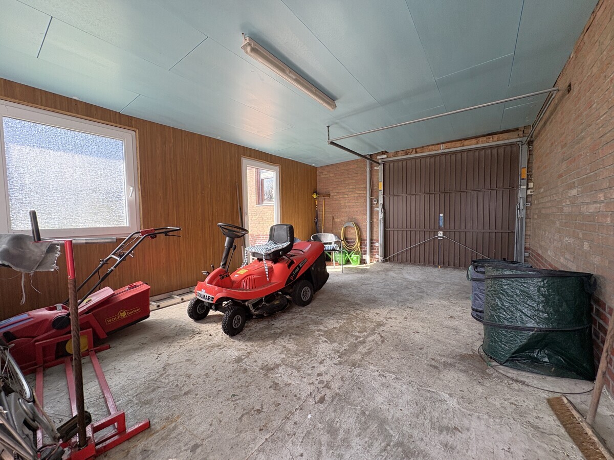 Garage II