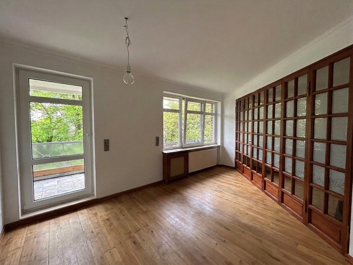 Gast/Büro