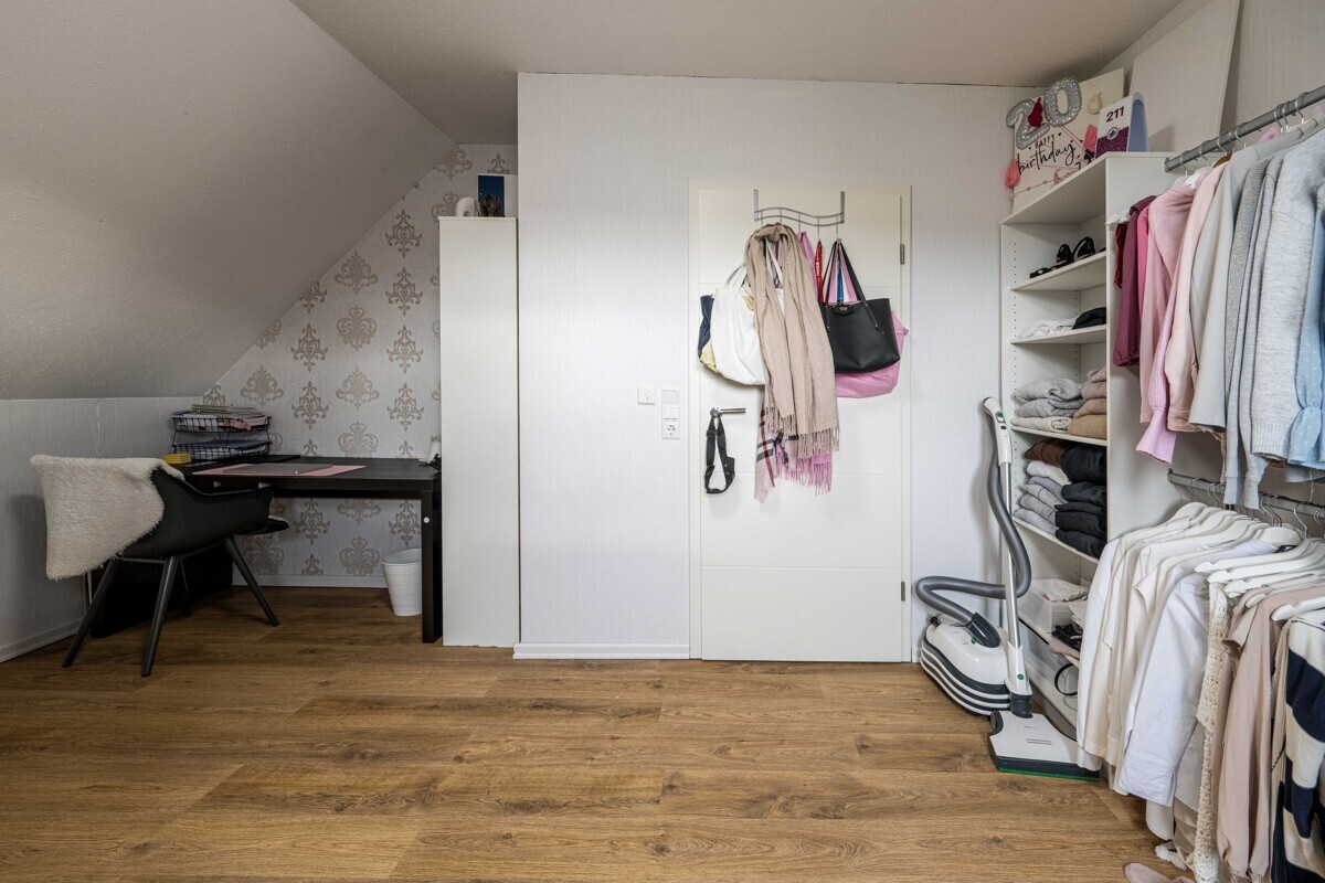 Schlafzimmer II