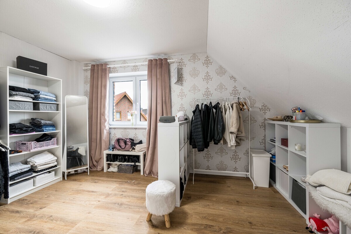 Schlafzimmer II