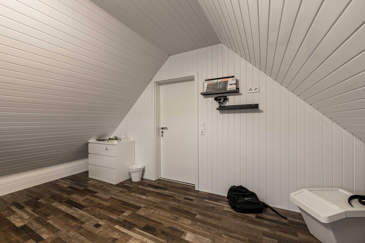 Dachboden Zimmer I