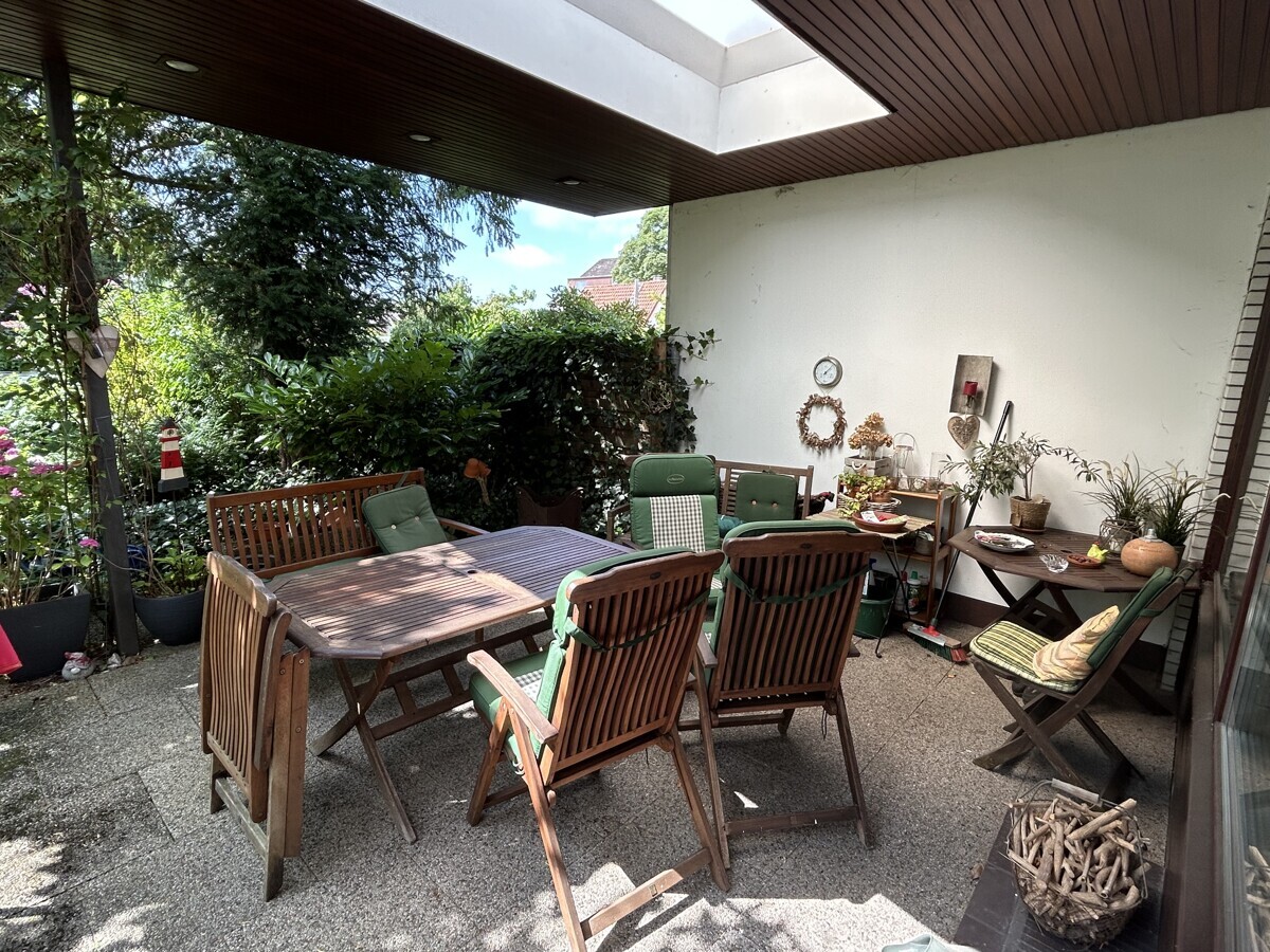 überdachte Terrasse