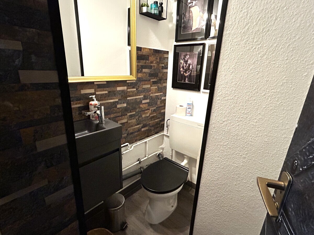 WC