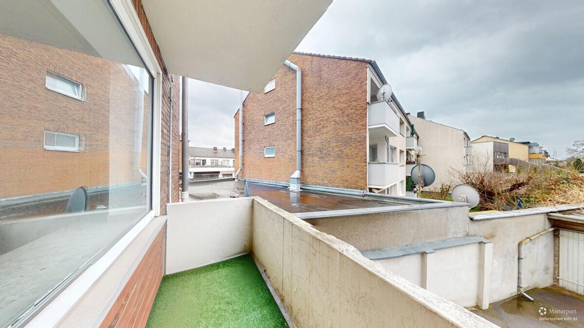 Unterrath: Helle 1-Raum-Wohnung mit Balkon in zentraler Lage! - Foto 3