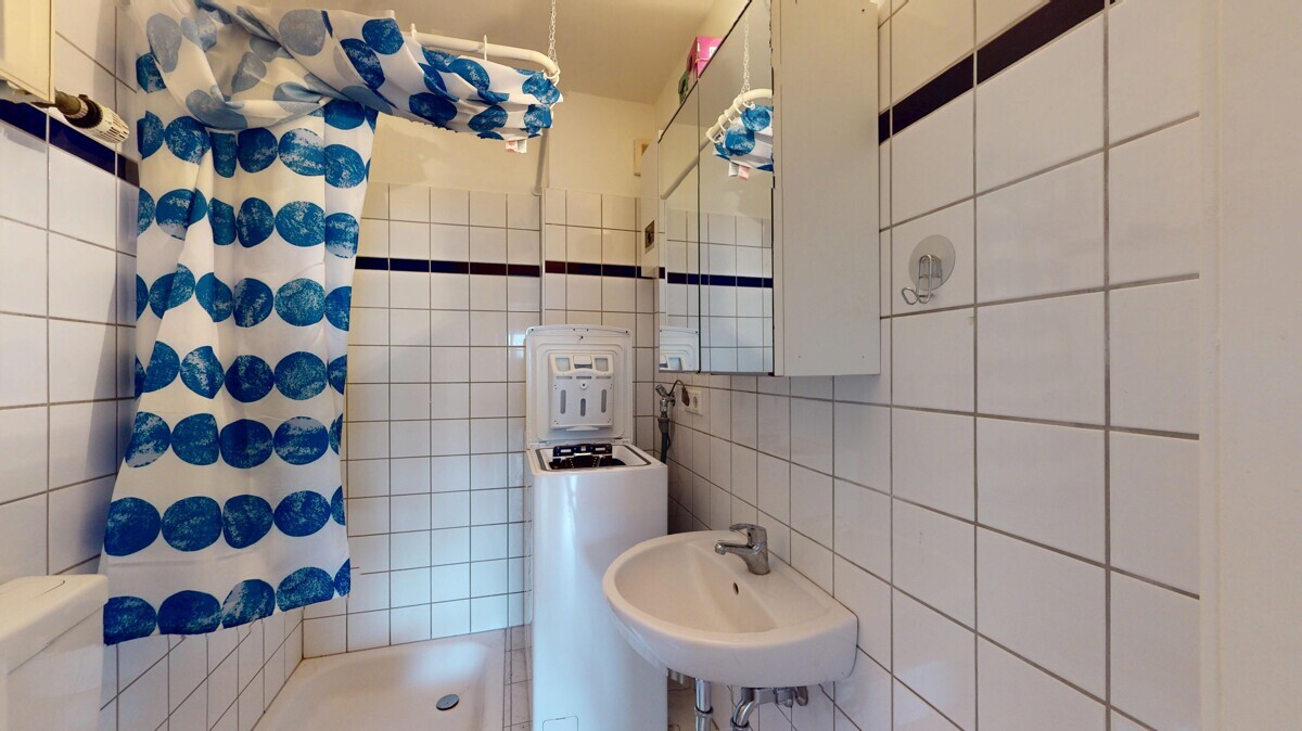 Unterrath: Helle 1-Raum-Wohnung mit Balkon in zentraler Lage! - Foto 2
