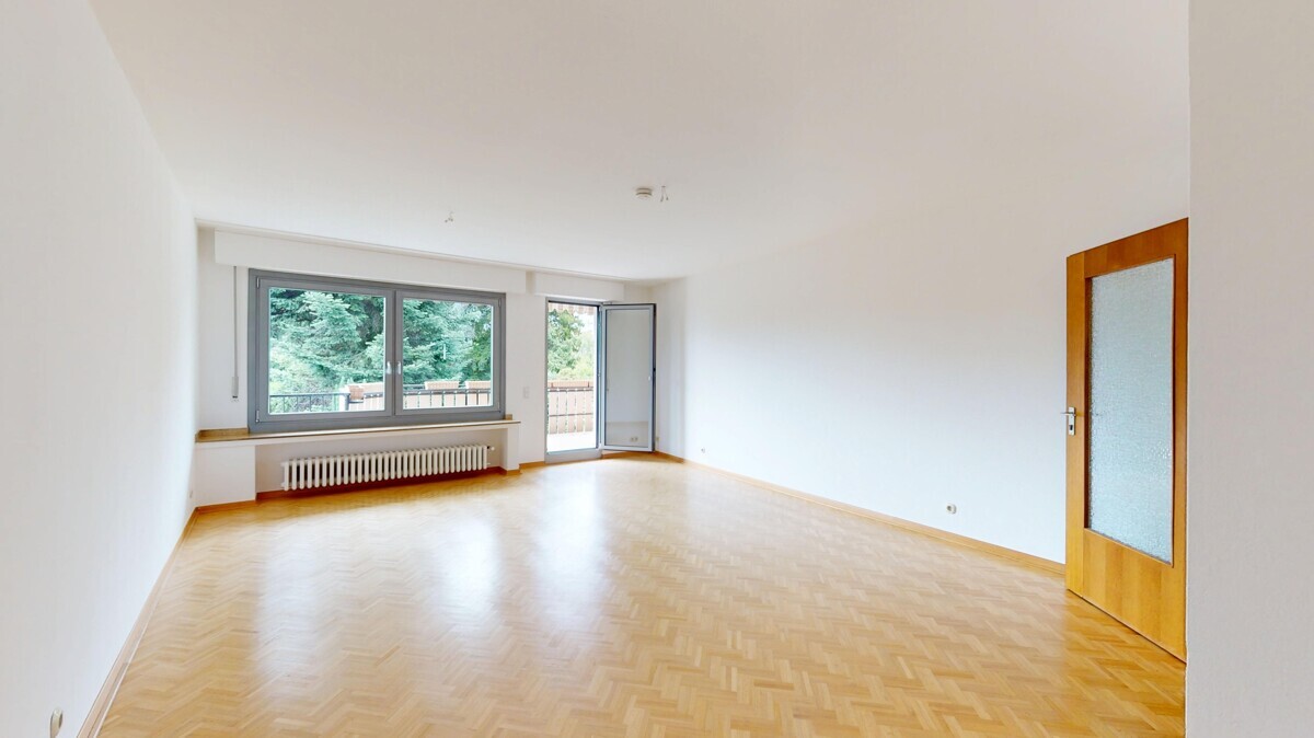 Unterrath: Gut geschnittene 3 Zimmer-Wohnung mit Einbauküche und Balkon! - Photo 1