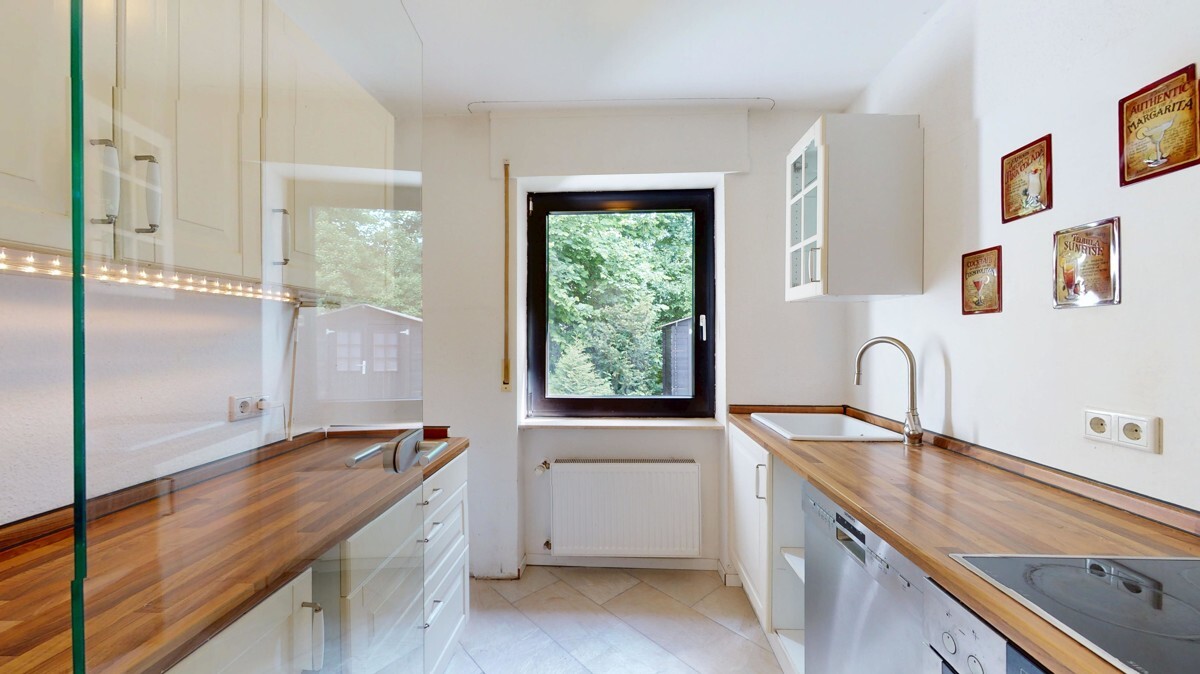 Idyllisch gelegene Gartenwohnung mit Terrasse und separatem Eingang! - Photo 3