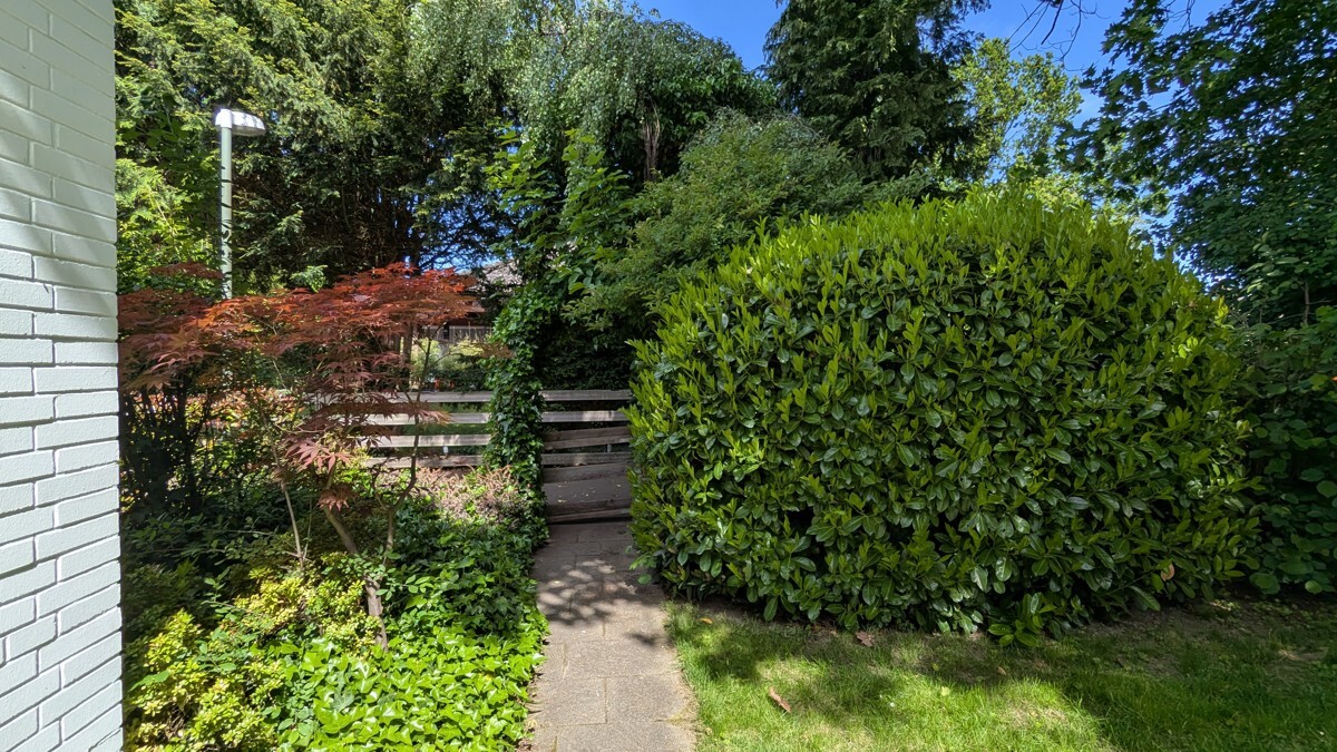 Idyllisch gelegene Gartenwohnung mit Terrasse und separatem Eingang! - Photo 5