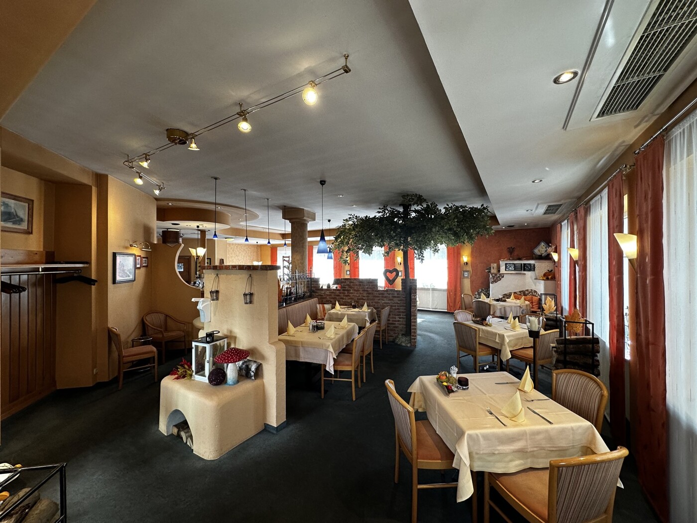 Restaurant 1