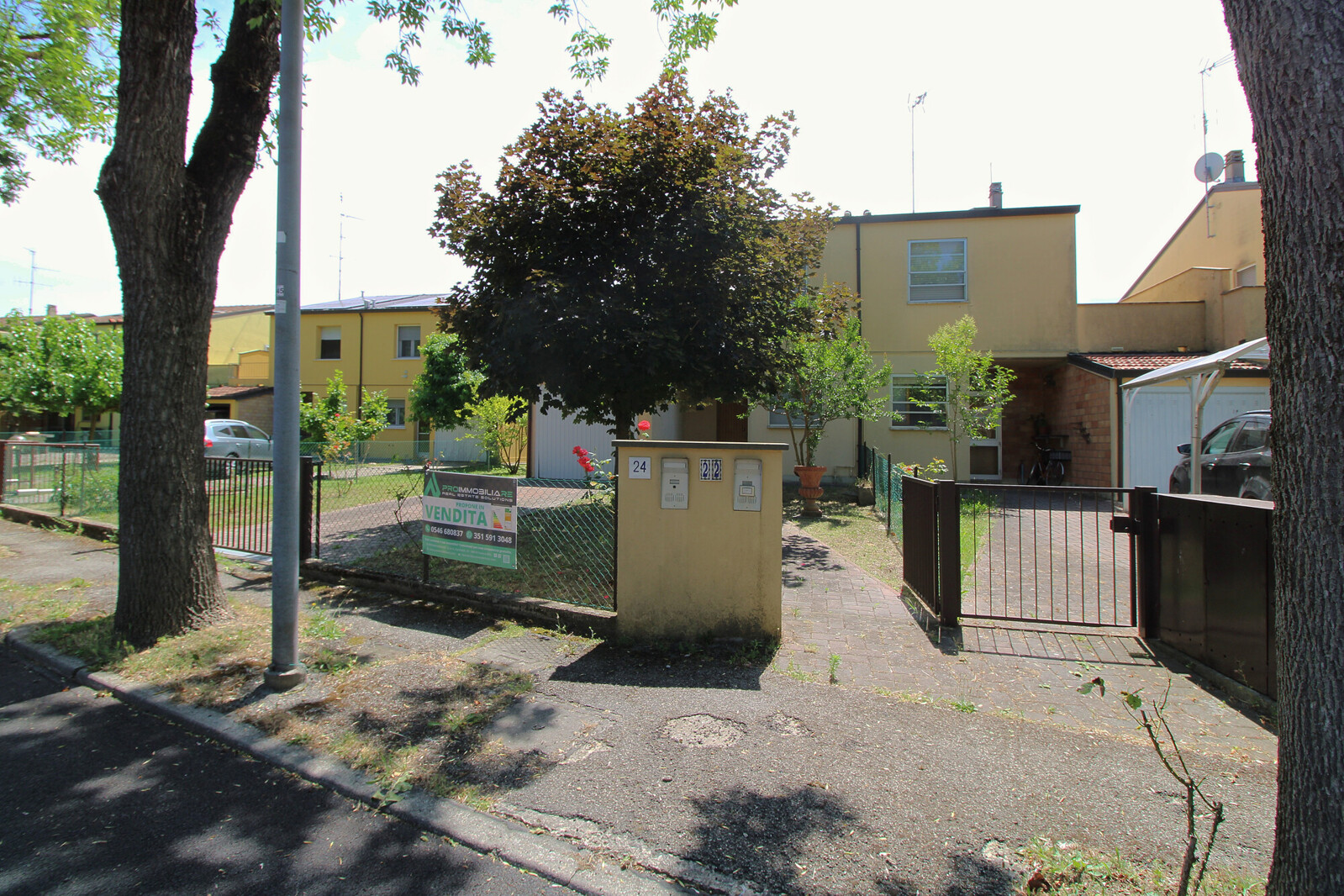 Esterno