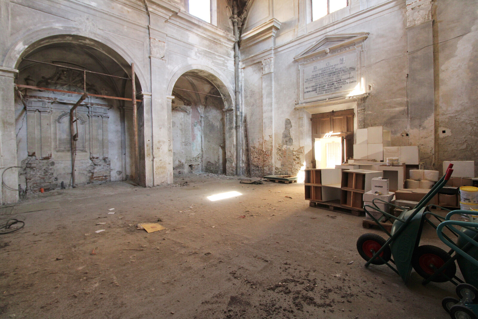 Interno