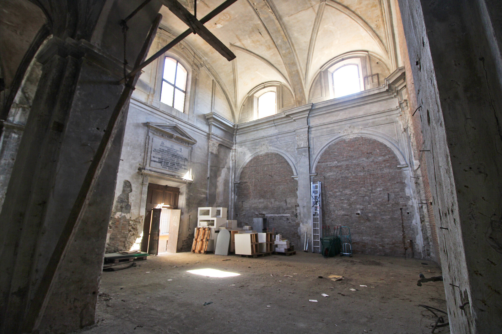 Interno