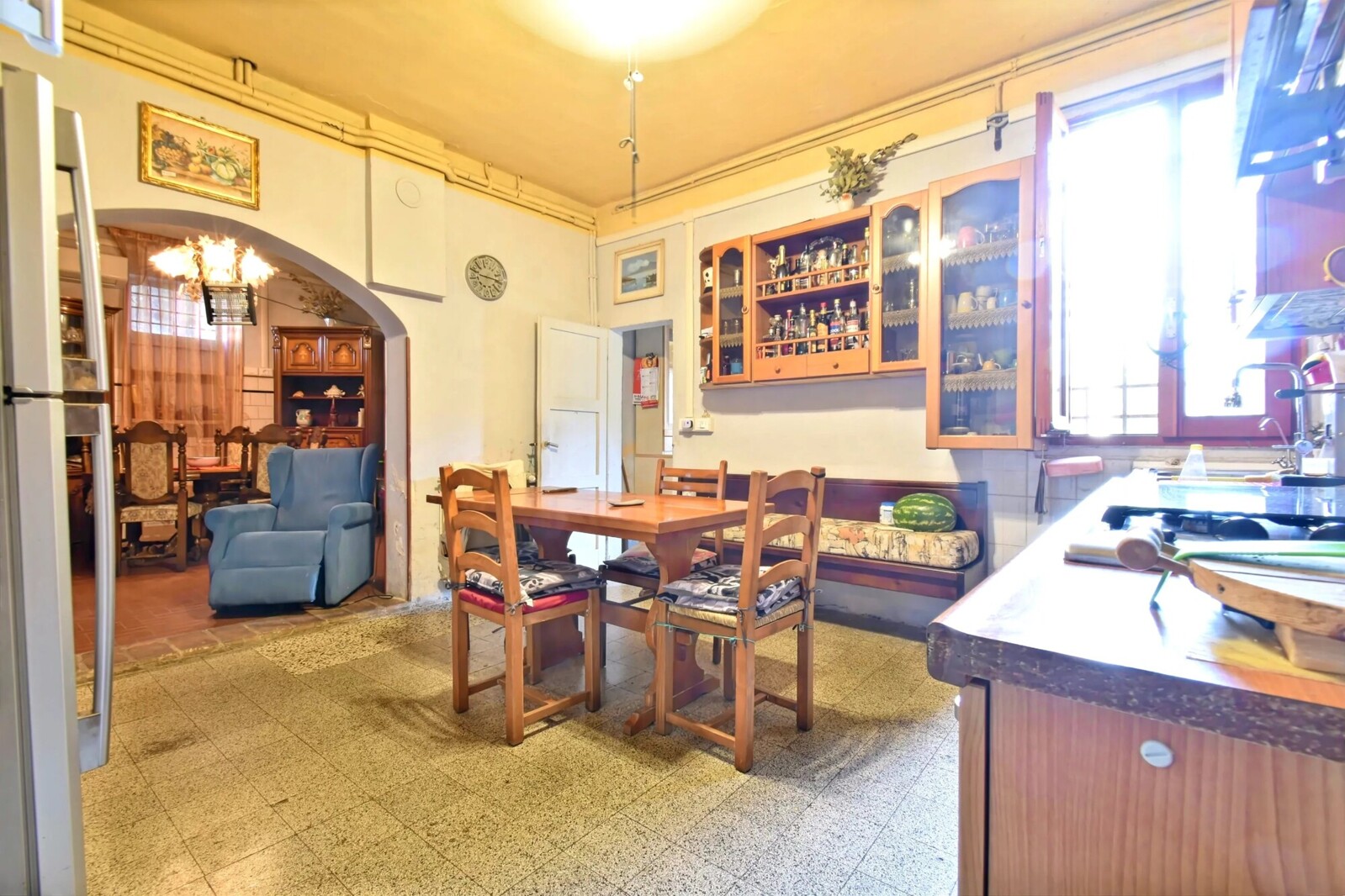 Picture-86947541-48