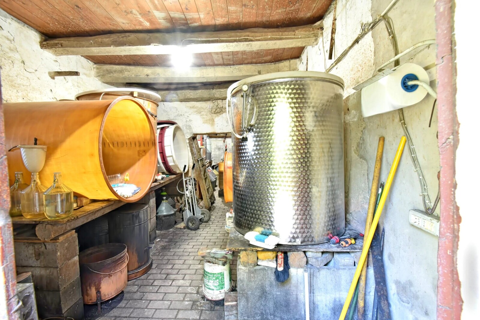 Picture-86909355-12