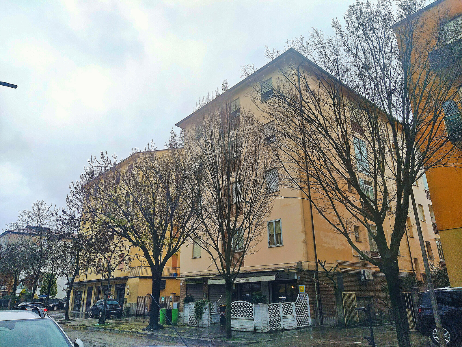 Esterno