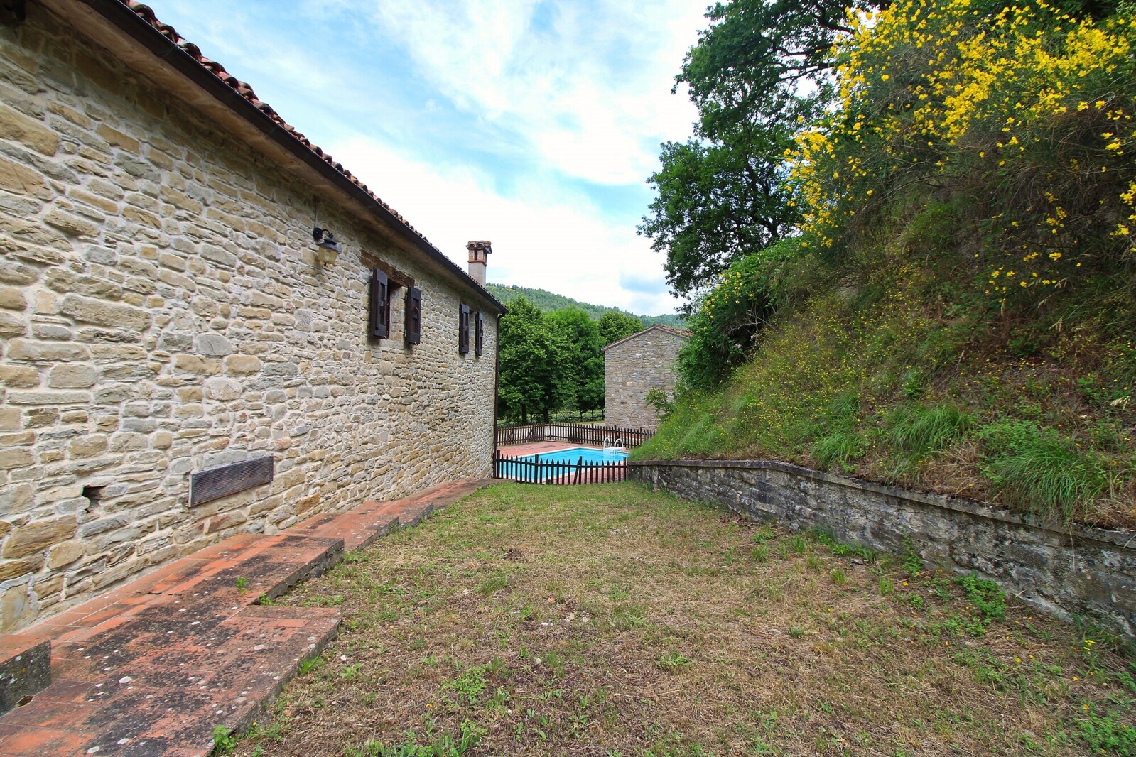 Esterno