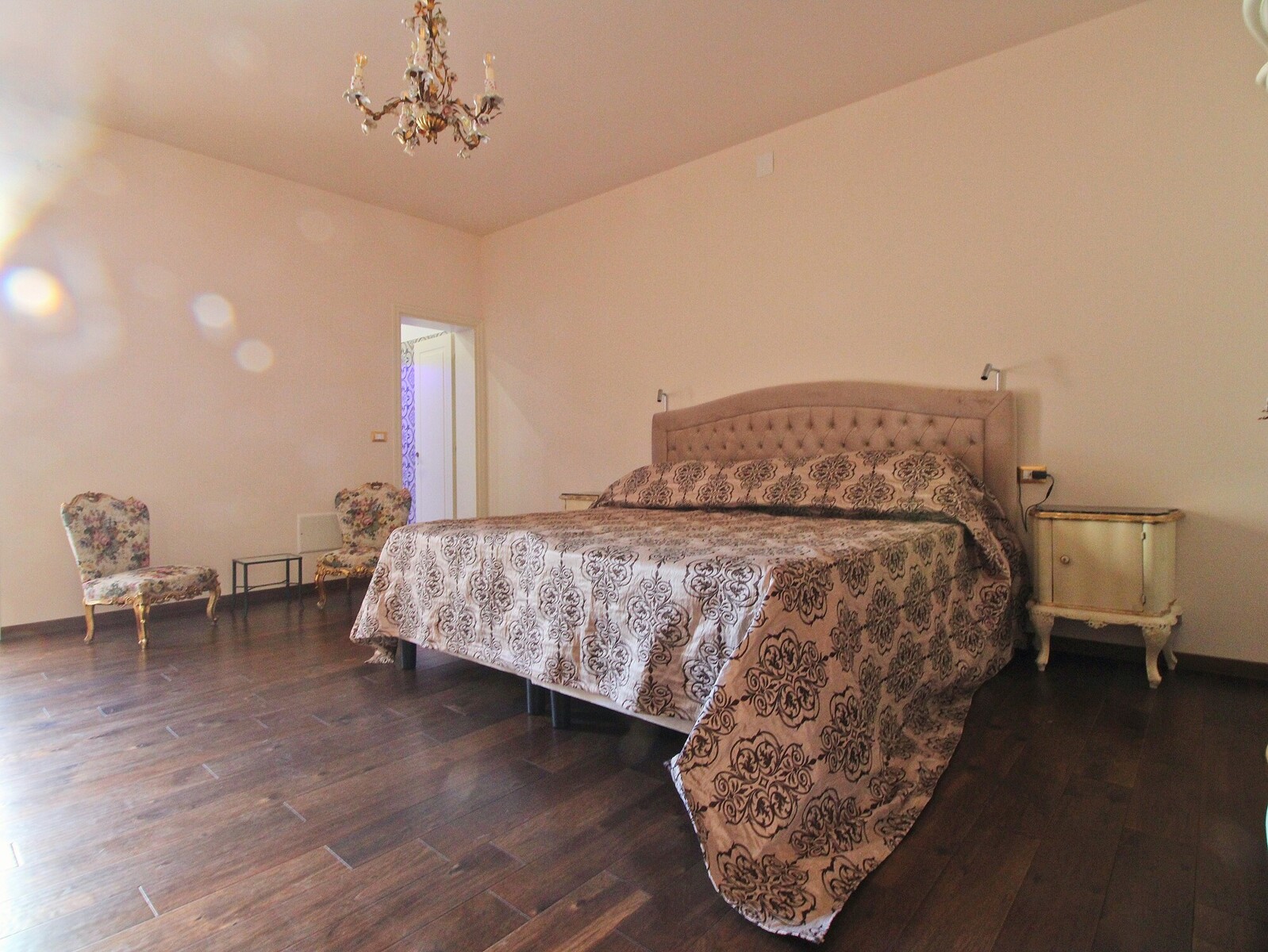 Lucrezia Camera