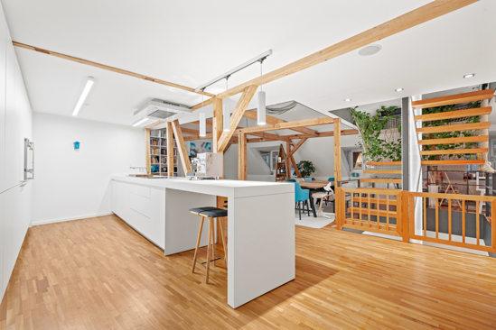 Küche + Wohnbereich