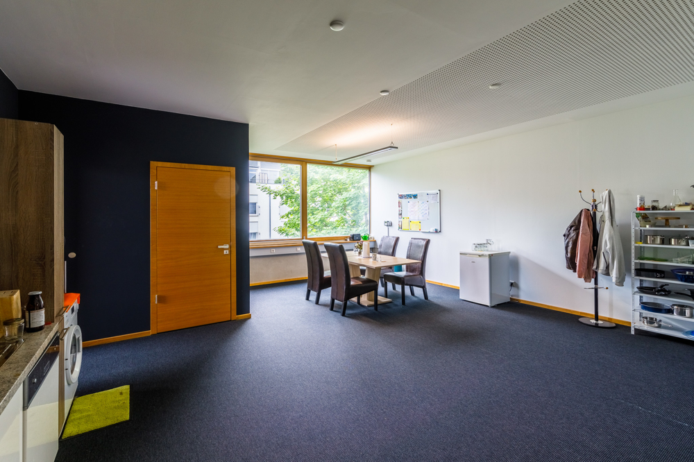 Küche und Aufenthalt OG