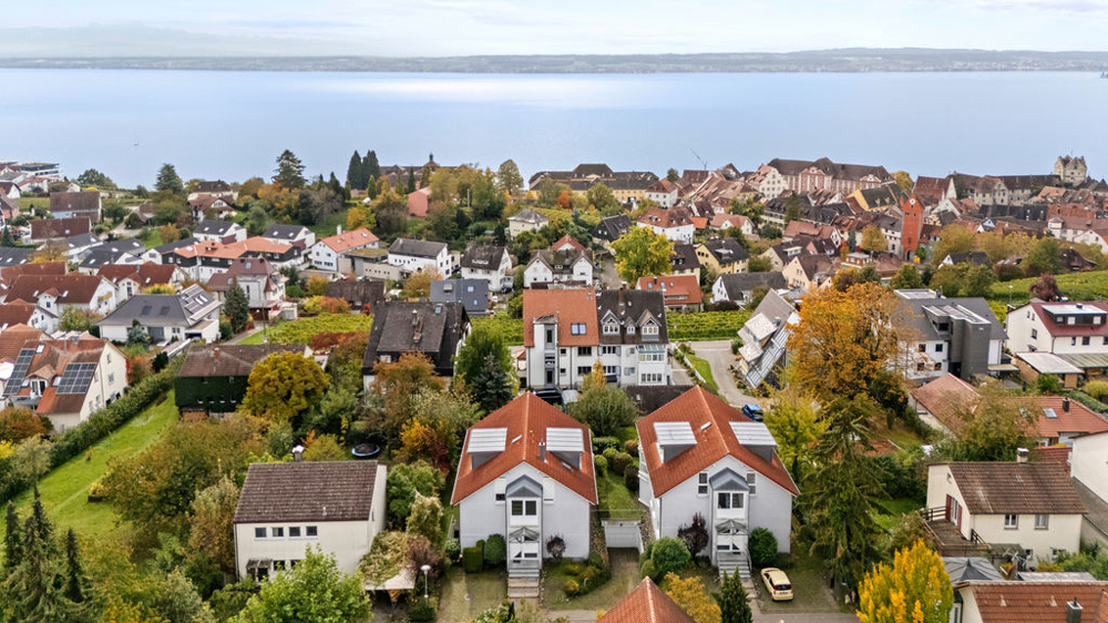 180 Grad Ausblick auf den Bodensee
Außergewöhnliche 3,5-Zimmer-DG-Wohnung in Meersburg
