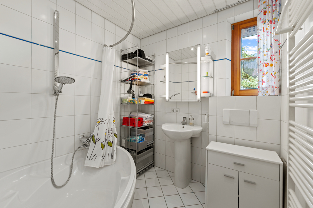 Badezimmer EG