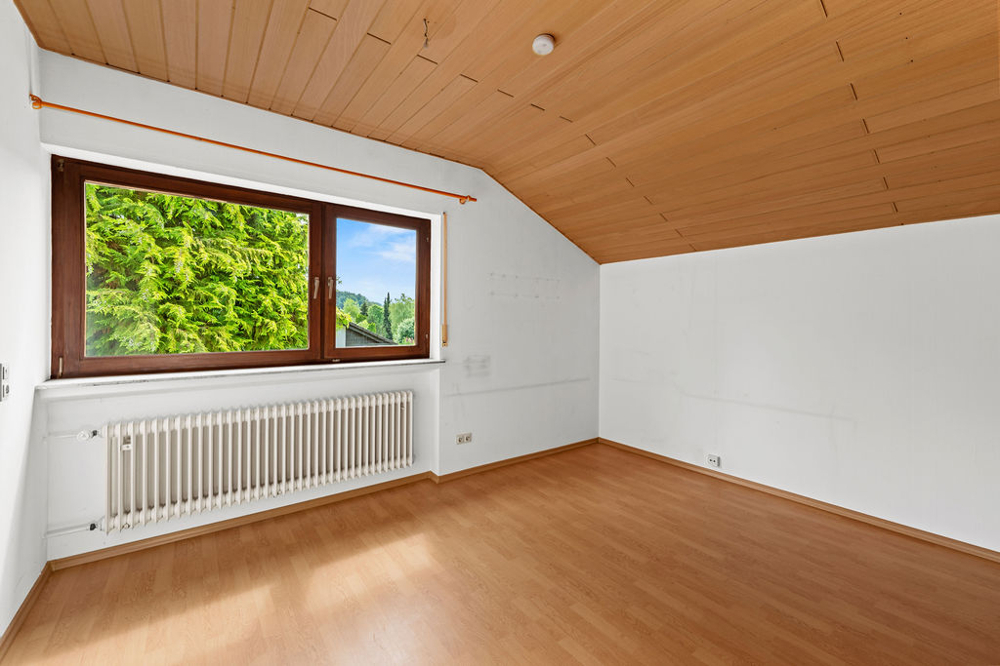 Schlafzimmer DG