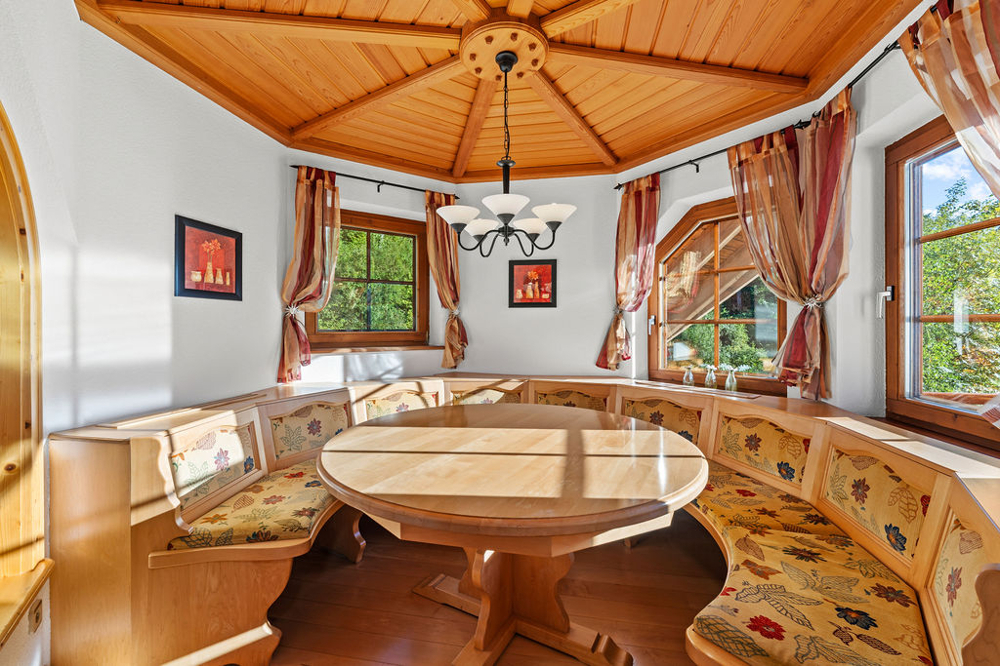 Wohnung DG Esszimmer